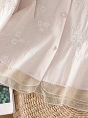 Art Retro Embroidery 3/4 Sleeve Patchwork Shirt