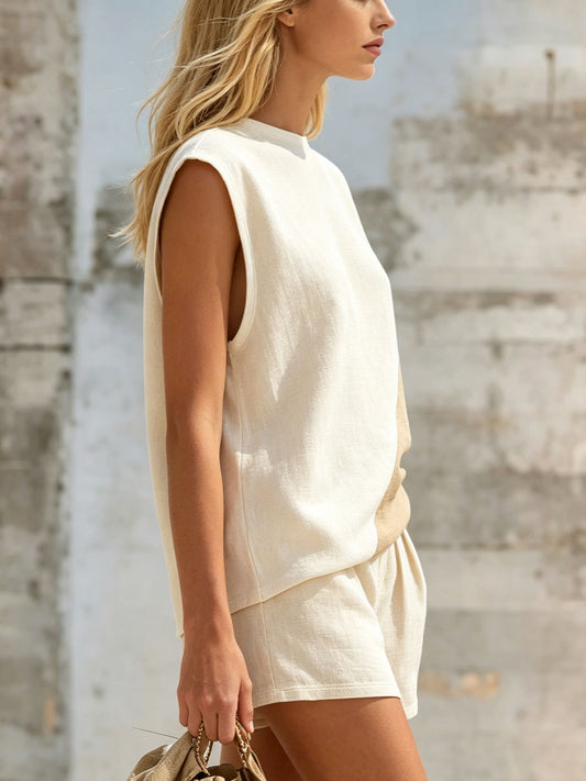 Women's Retro Color-block  Sleeveless Round Neck Cotton And Linen T-shirt And Shorts Set